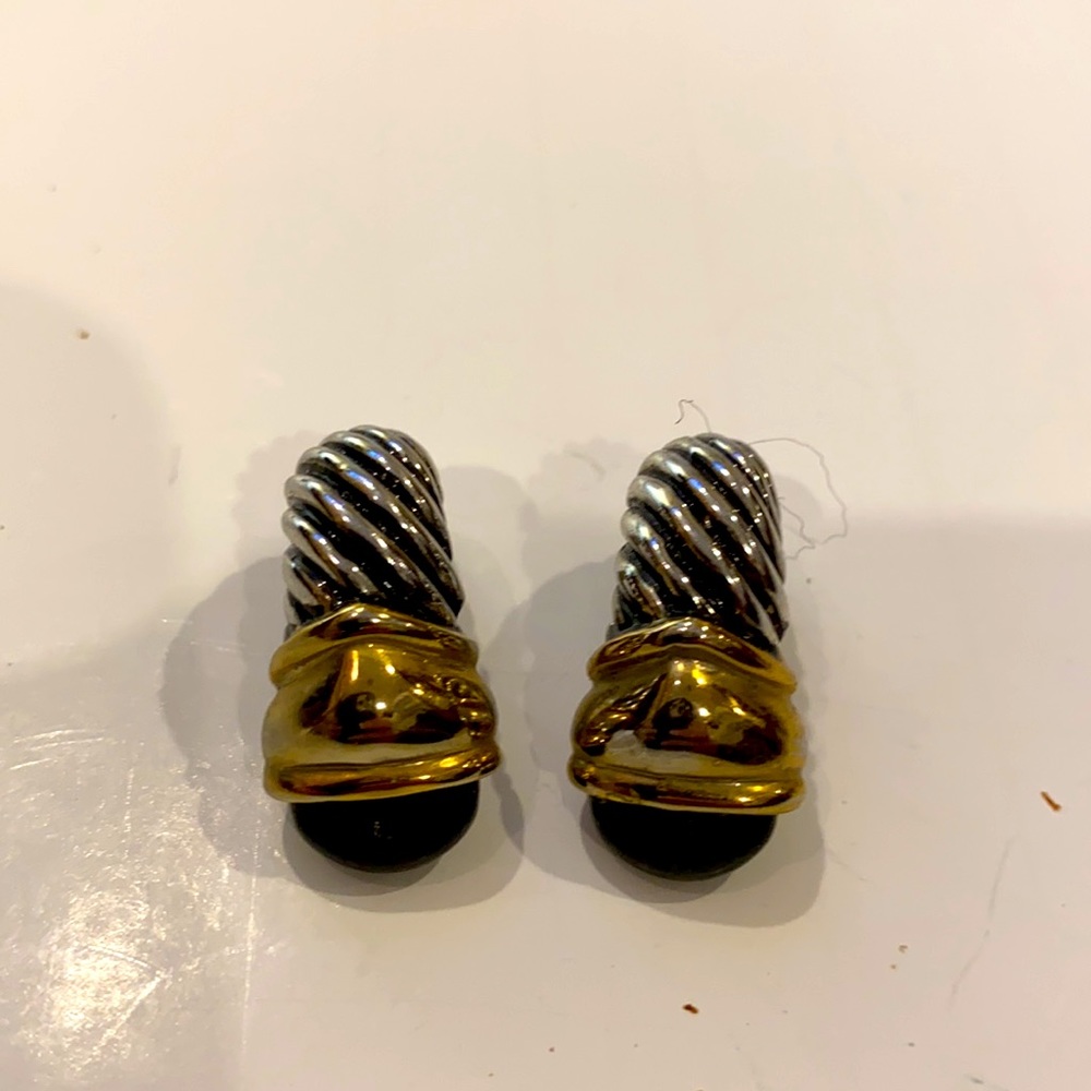 COSTUME CLUP ON EARRINGS DESIGHNER LOOK SILVER AND GOLD TONE BLACK STONE - Picture 3 of 8